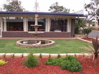 Parkview Motor Inn