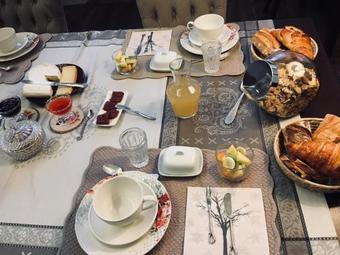 Hostal Beaux Esprits Chambres D'h�tes Et S�minaires