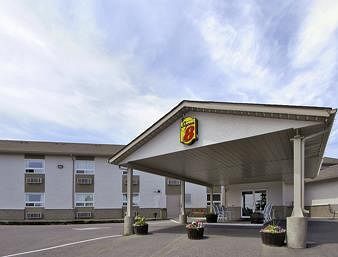 Hotel Super 8 Kenora