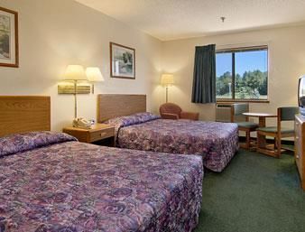 Hotel Super 8 Houghton Lake Mi