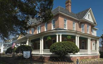 Posada Inner Banks Inn