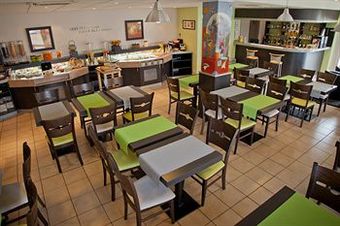 Hotel H�tel Kyriad Niort