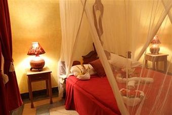 White Rose Beach Hotel