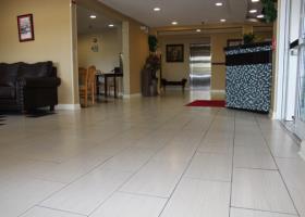 Hostal Econo Lodge Inn And Suites