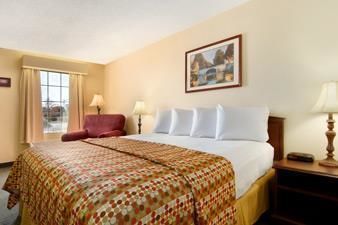 Hotel Baymont Inn And Suites Georgetown/near Georgetown Marina