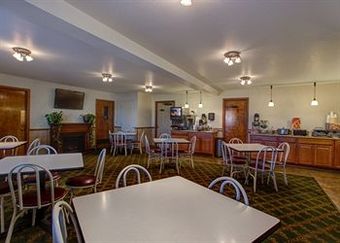 Hotel Quality Inn & Suites