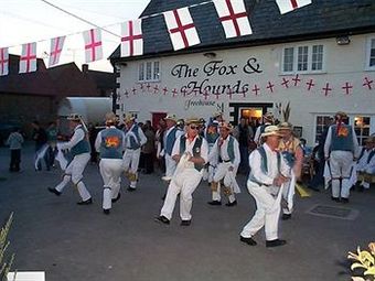 Hostal The Fox And Hounds