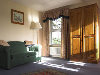 Bannville House Hotel