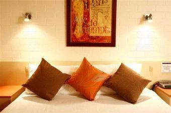 Best Western Warby Lodge Motor Inn