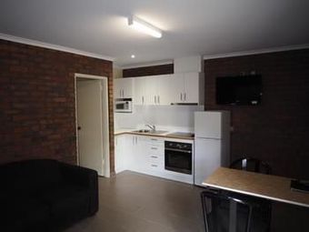 Hotel Jacaranda Motel & Holiday Units