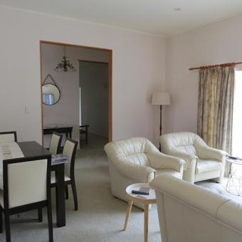 Bed & Breakfast Matakohe House