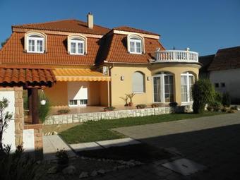 Bed & Breakfast Ambr�zia Guesthouse