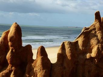 Pine Cliff Apartment By The Portuguese Butler