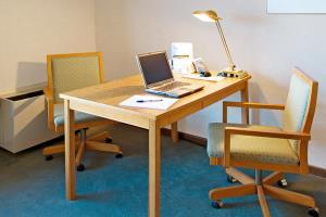 Hotel Comfort Inn Airport