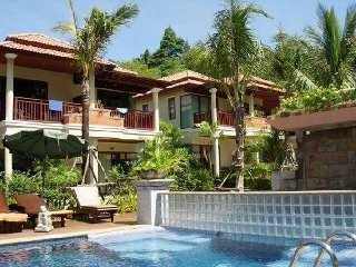 Hotel Khaolak Bayfront Resort