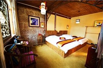 Hotel Baisha Holiday Resort Lijiang