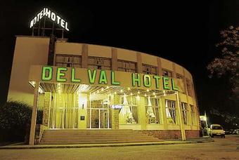 Hotel Del Val