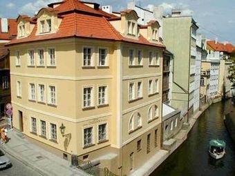 Certovka Hotel