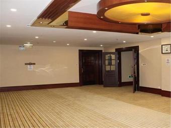 Starway Hotel Beijing Maju Bridge