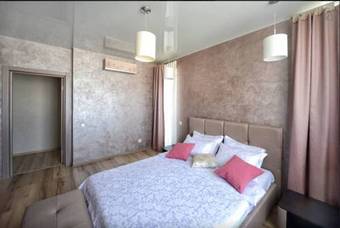 Vip Apartment On Malinovskogo 8a