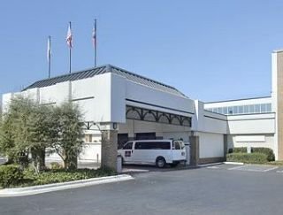 Hotel Ramada Airport Conference Center