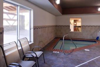 Hotel Lexington Inn & Suites