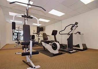 Clarion Highlander Hotel And Conference Center