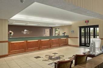 Hotel Baymont Inn And Suites Warren