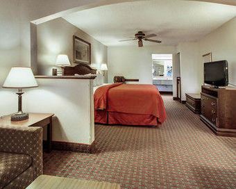 Motel Quality Inn Clinton