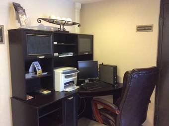 Hotel Quality Inn & Suites Coliseum
