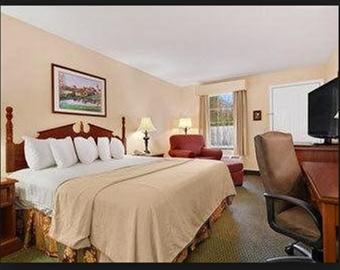 Motel Baymont Inn & Suites Sanford