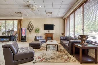 Hotel Oyo Townhouse Memphis Northeast