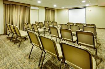 Hotel Holiday Inn Express Staten Island West