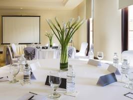 Hotel Pullman Danang Beach Resort