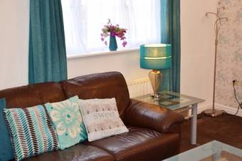 Coober Apartment - Home From Home