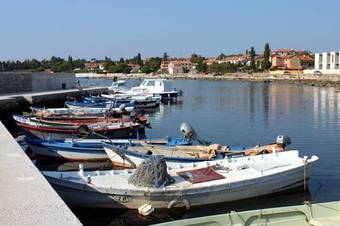 Apartment Zambratija 2557b