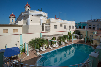 Hotel La Union Managed By Meli�