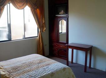 Hotel Hostal Pucar�