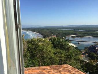 Banana Leaf Eco Hostel