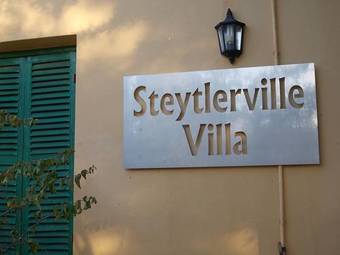 Bed & Breakfast Steytlerville Villa Guest House