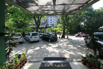 Hotel Airy Padang Barat Bundo Kanduang