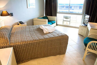 Bird Of Paradise Hotel & Apartments