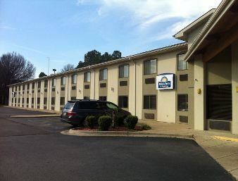 Hotel Days Inn And Suites Brinkley