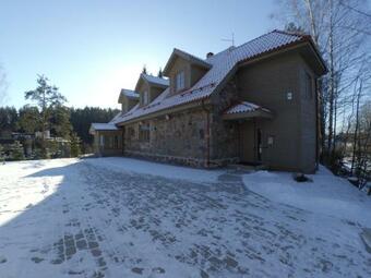 Hostal Vapram�e Guesthouse