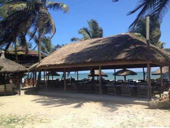 Hotel Oasis Beach Resort