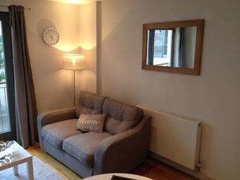 Apartment Castle Quay