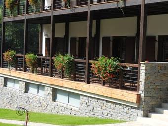 Hotel A Restaurace U Vychop??