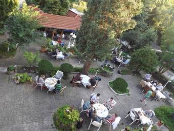 Hostal Hotel Weisses Ross