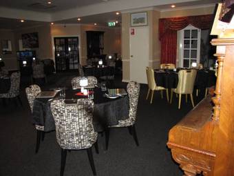 Hotel Cecilia's On Hay