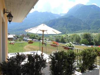 Bed & Breakfast Affittacamere Les Noyers